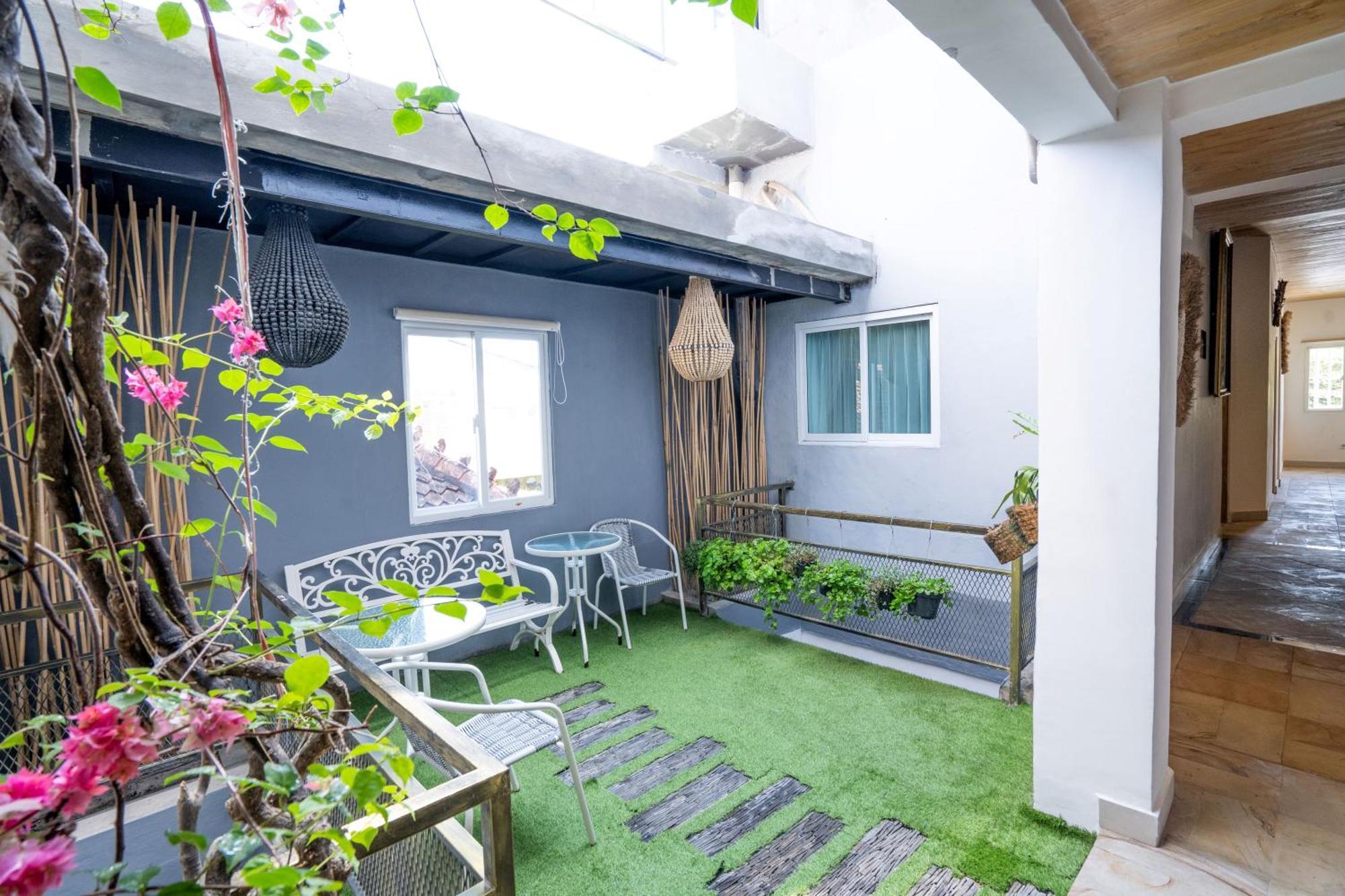 Oki Taru Residence Kuta Lombok Esterno foto